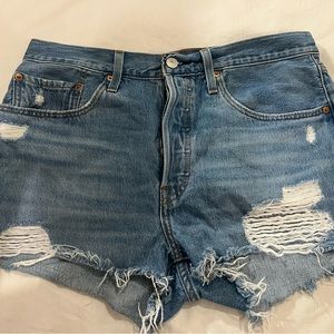 levi 501 jean shorts